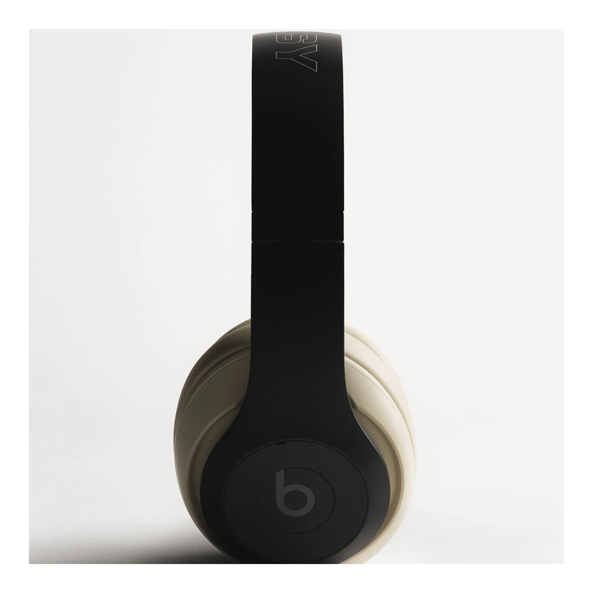 Beats Studio Pro Draadloze Koptelefoon - Beats X Stussy - LIMITED EDITON